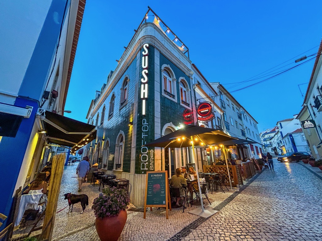 O Predio Sushi Restaurant and Rooftop bar in central Ericeira